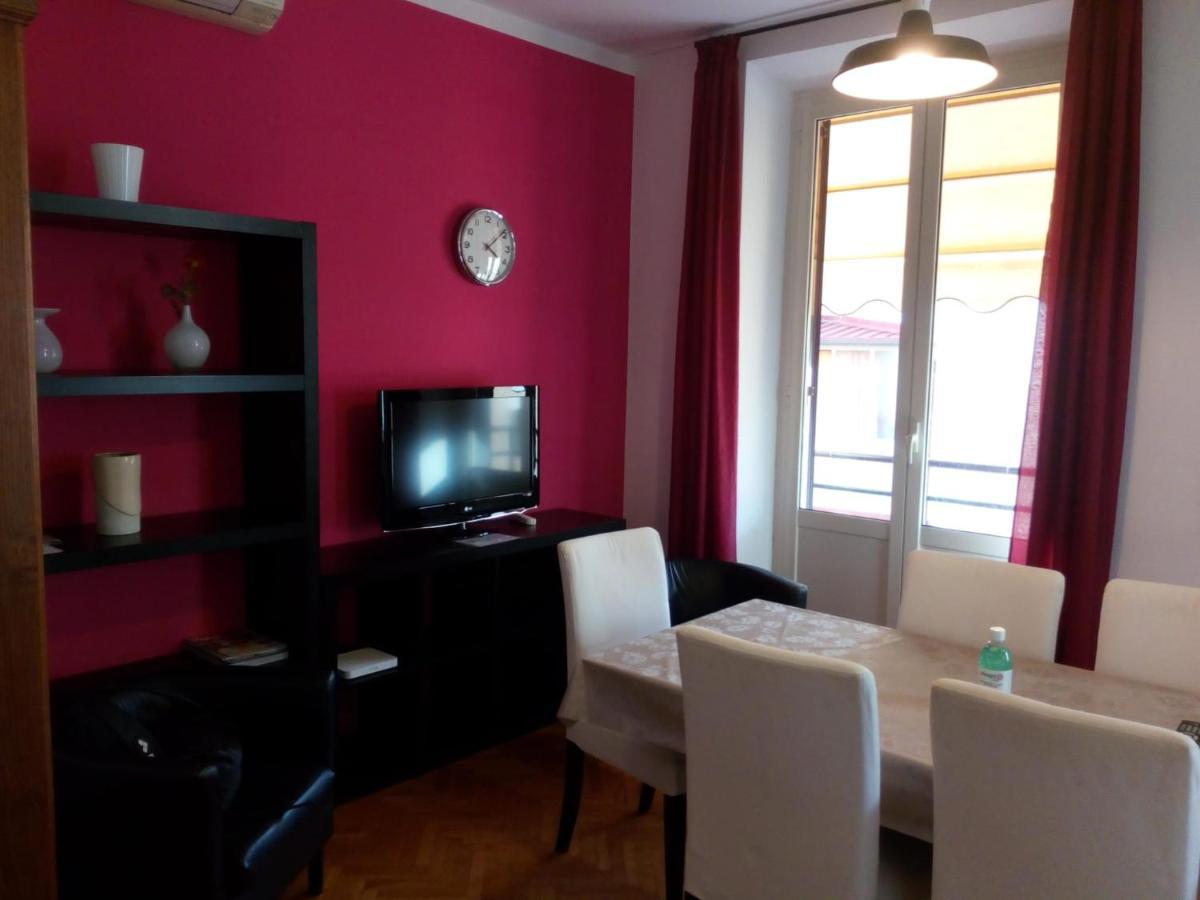 Apartment Large Vatican With 3 Bedroom For 6 Persons *