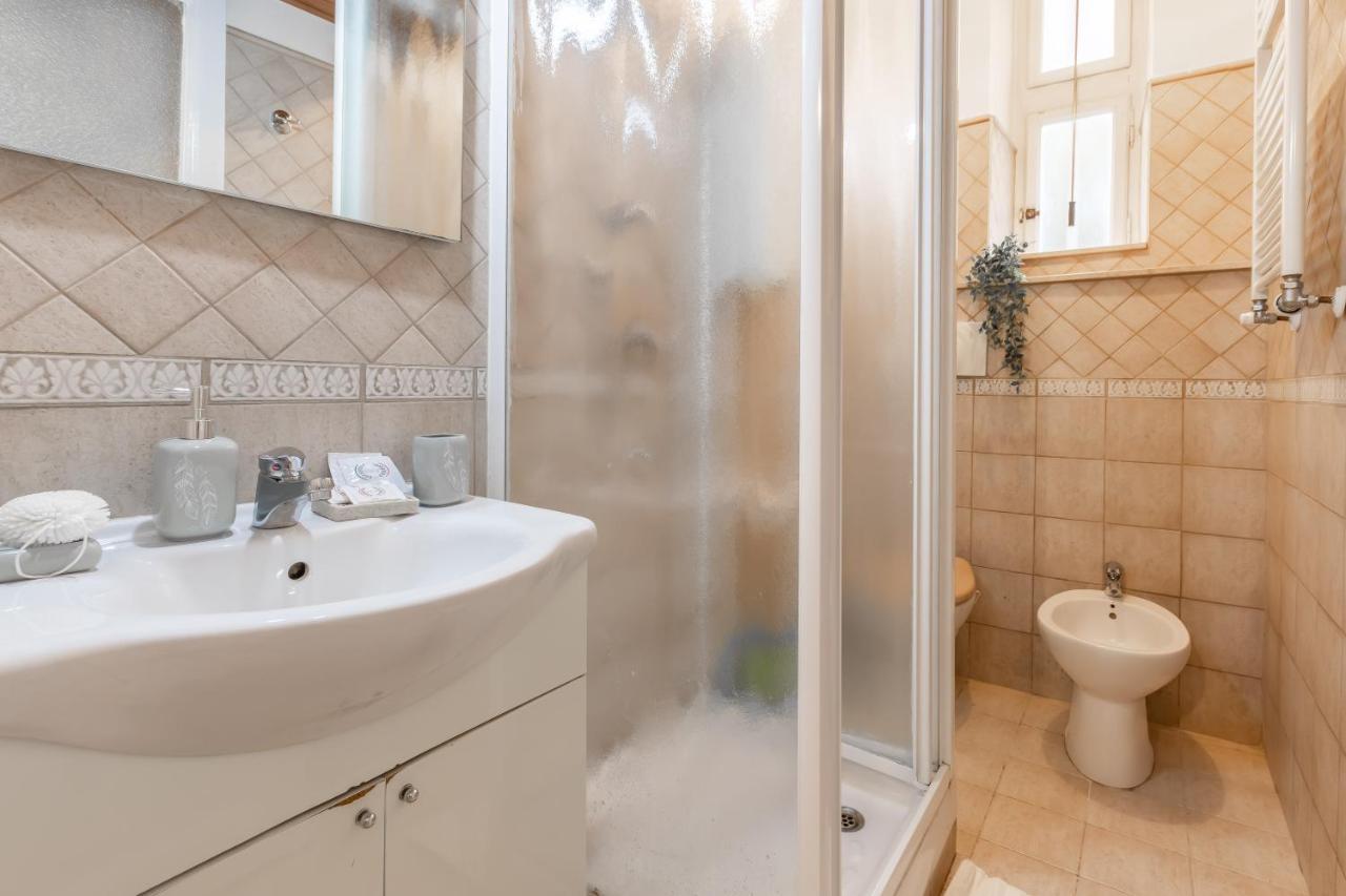Casa Angelica Colle Oppio / Colosseo Apartment Rome