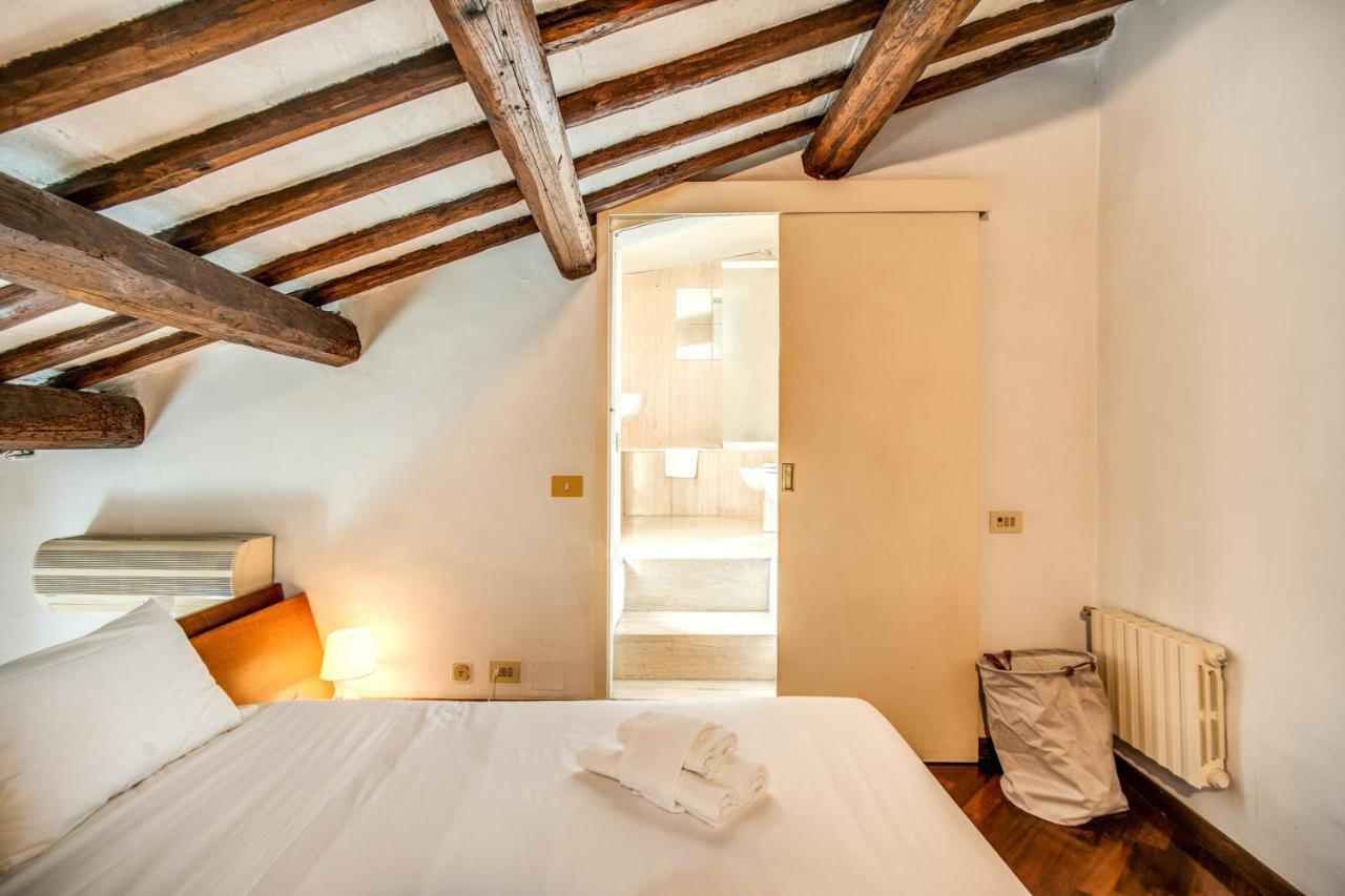 Lovely Attic With Private Terrace By Piazza Navona Apartment *