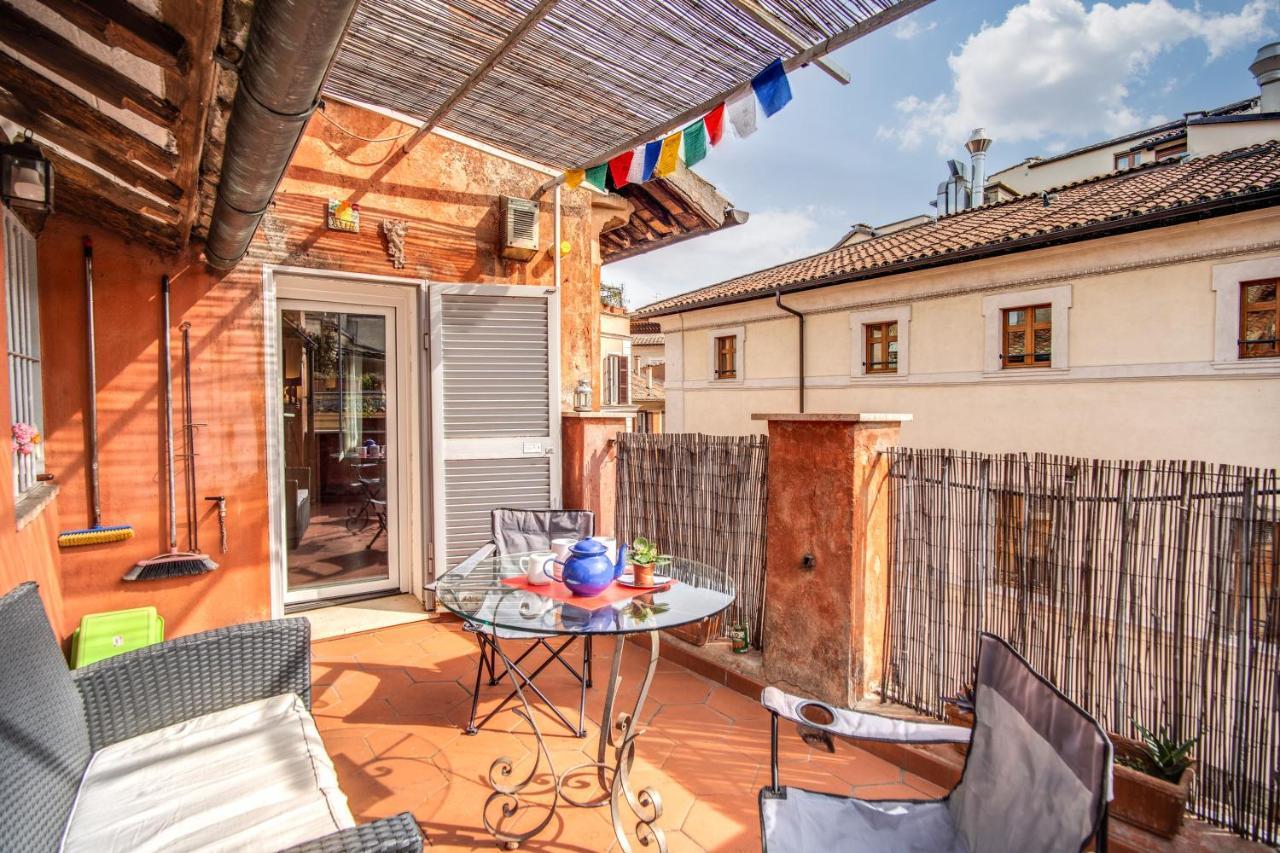 Lovely Attic With Private Terrace By Piazza Navona