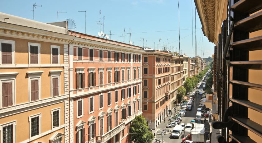 San Pietro's - Guest house 2*