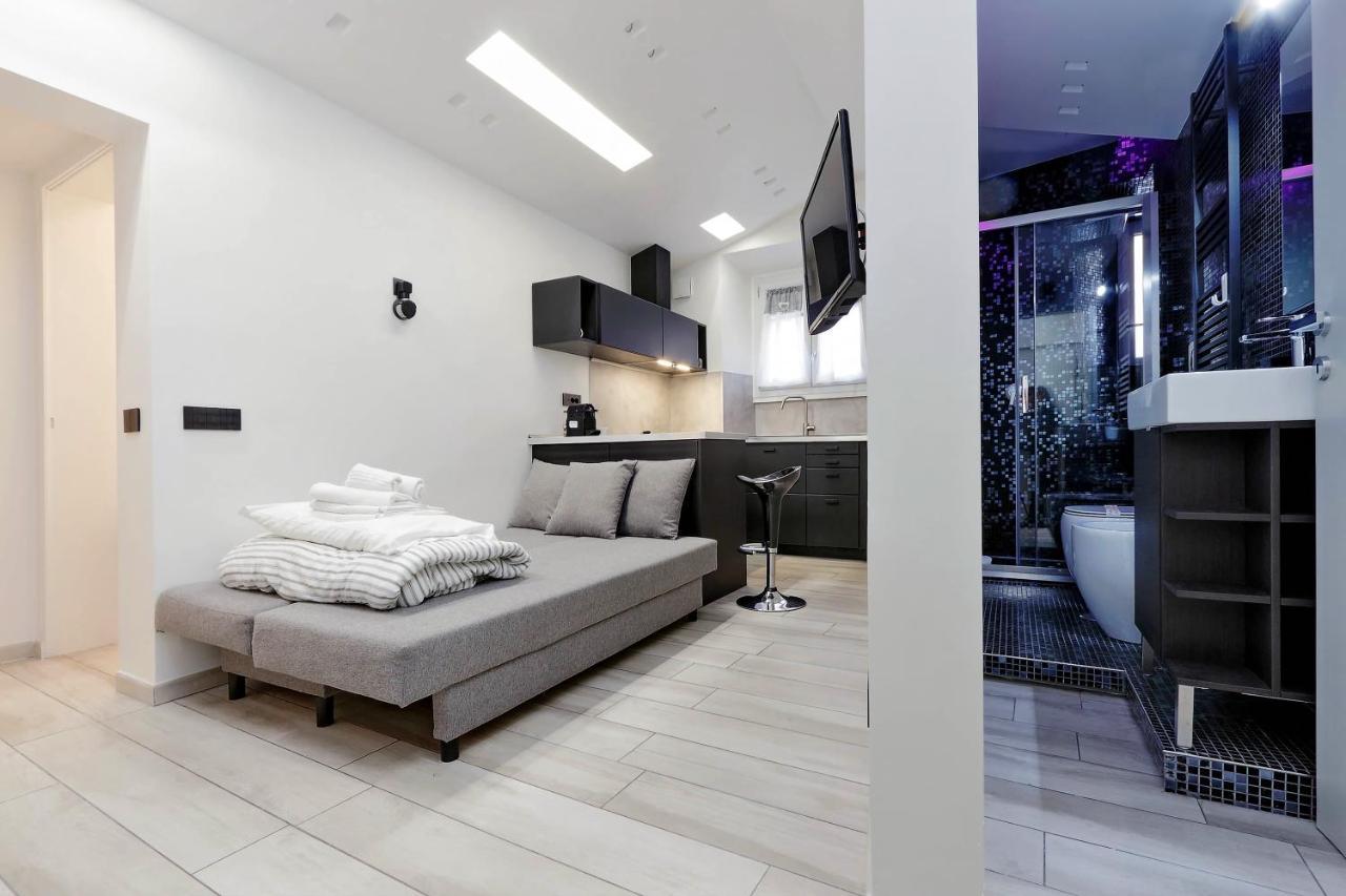 Diamond Apartment
