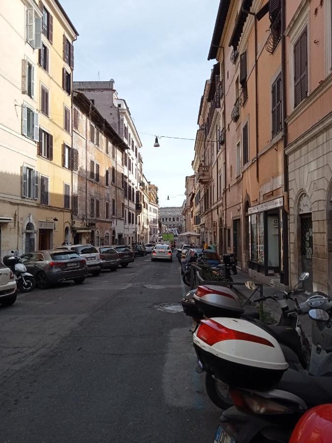 Apartment Your Colosseum
