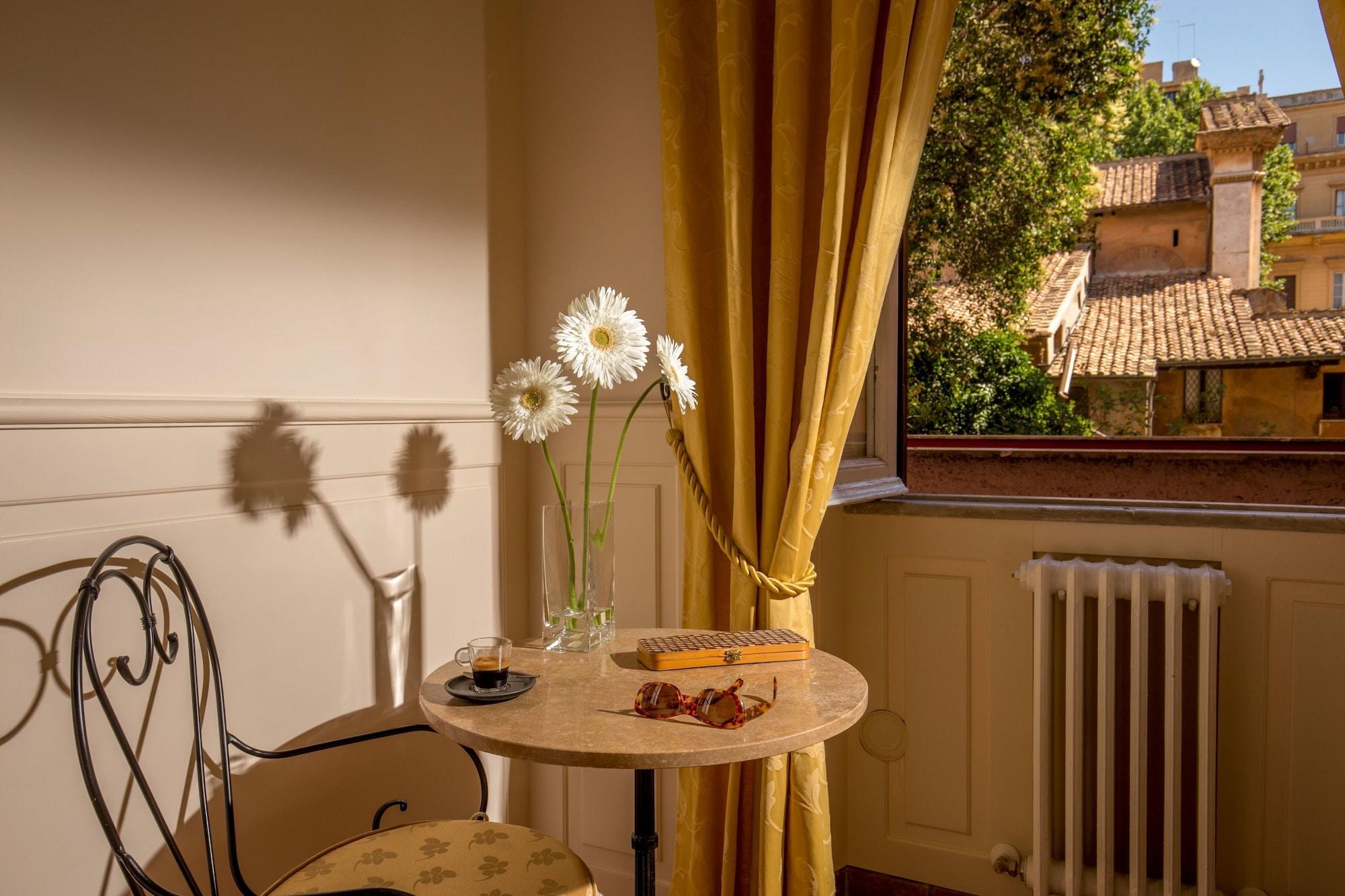 Aenea Bed & Breakfast 3*