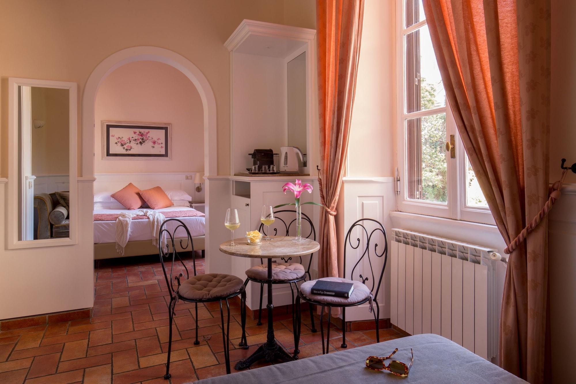 Aenea Bed & Breakfast
