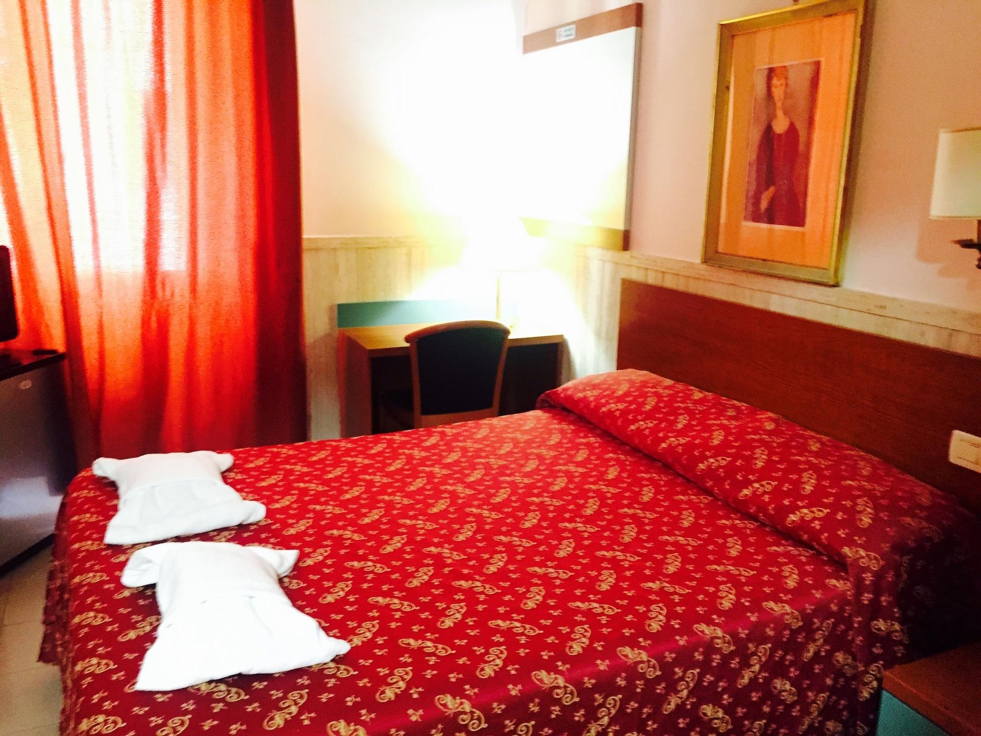 Hotel Pyramid Rome