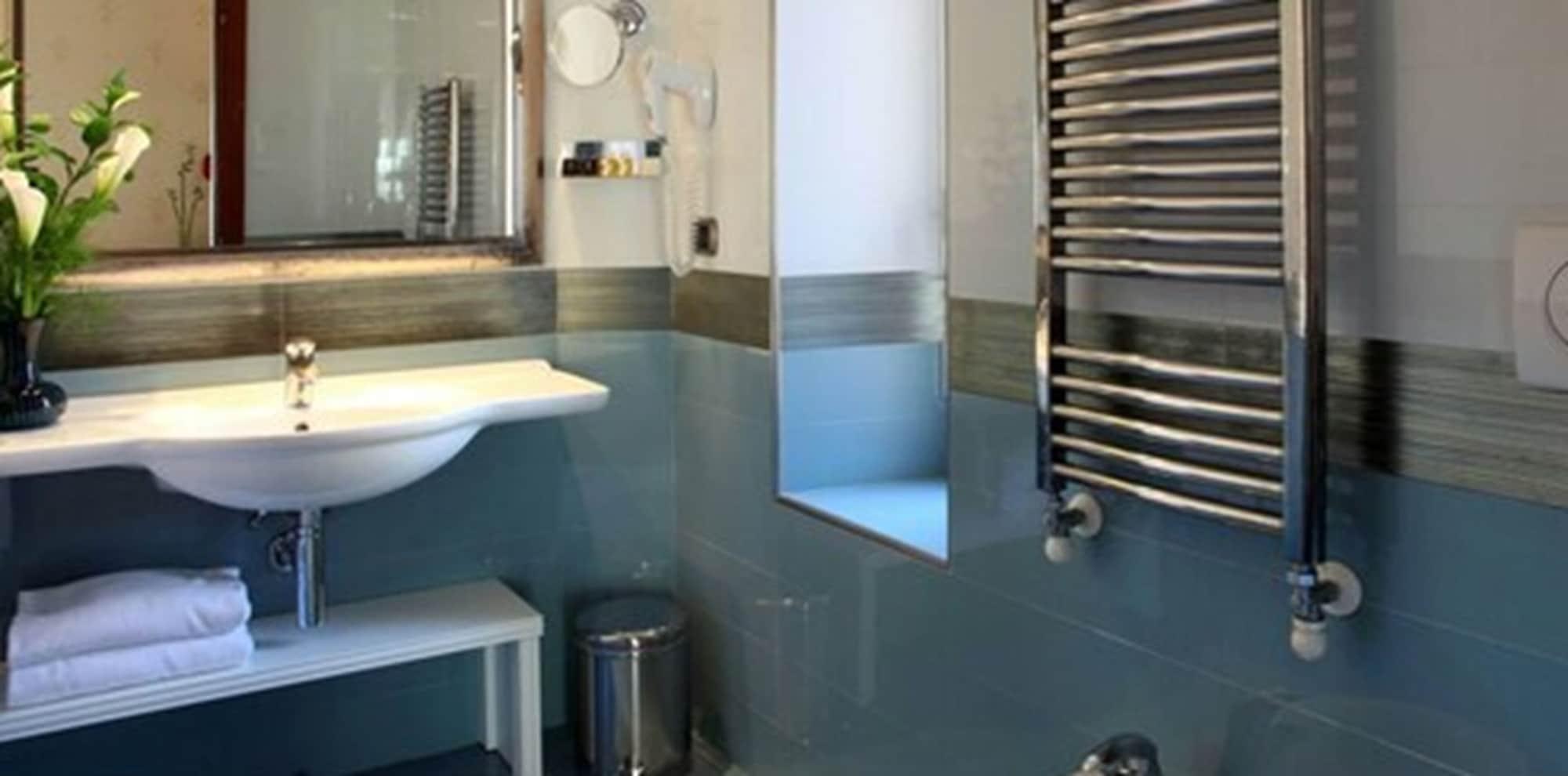Serena Srl Hotel 3*