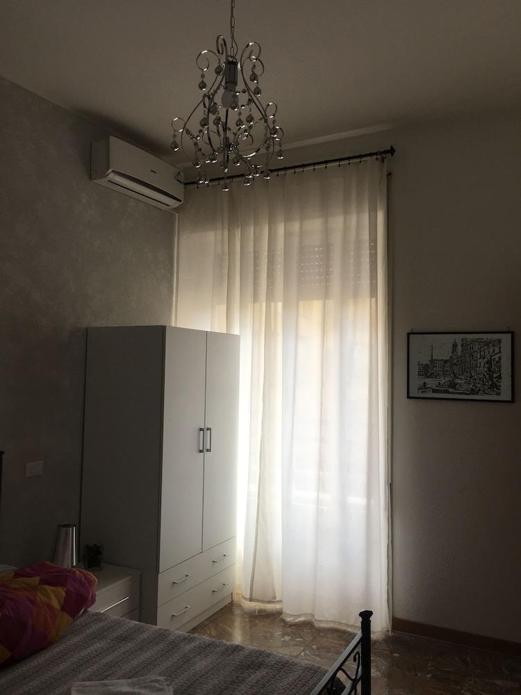 Damiani & Sister Guesthouse 2* Rome