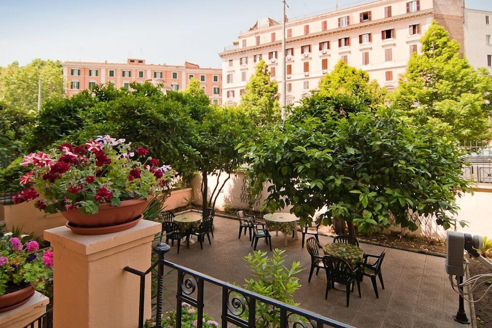 Guest house Palma Residences In