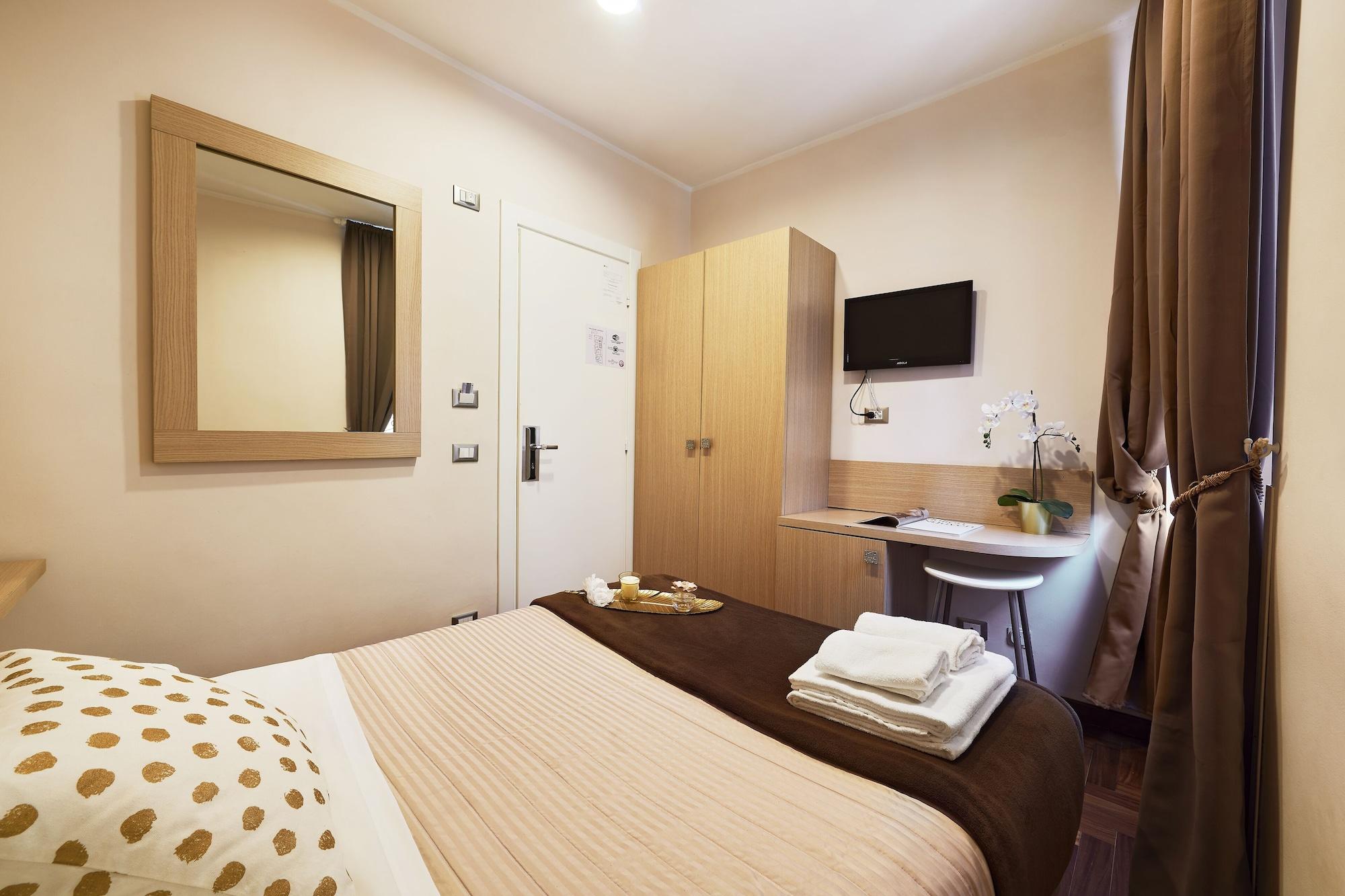 Affittacamere La Piccola Maison 3*