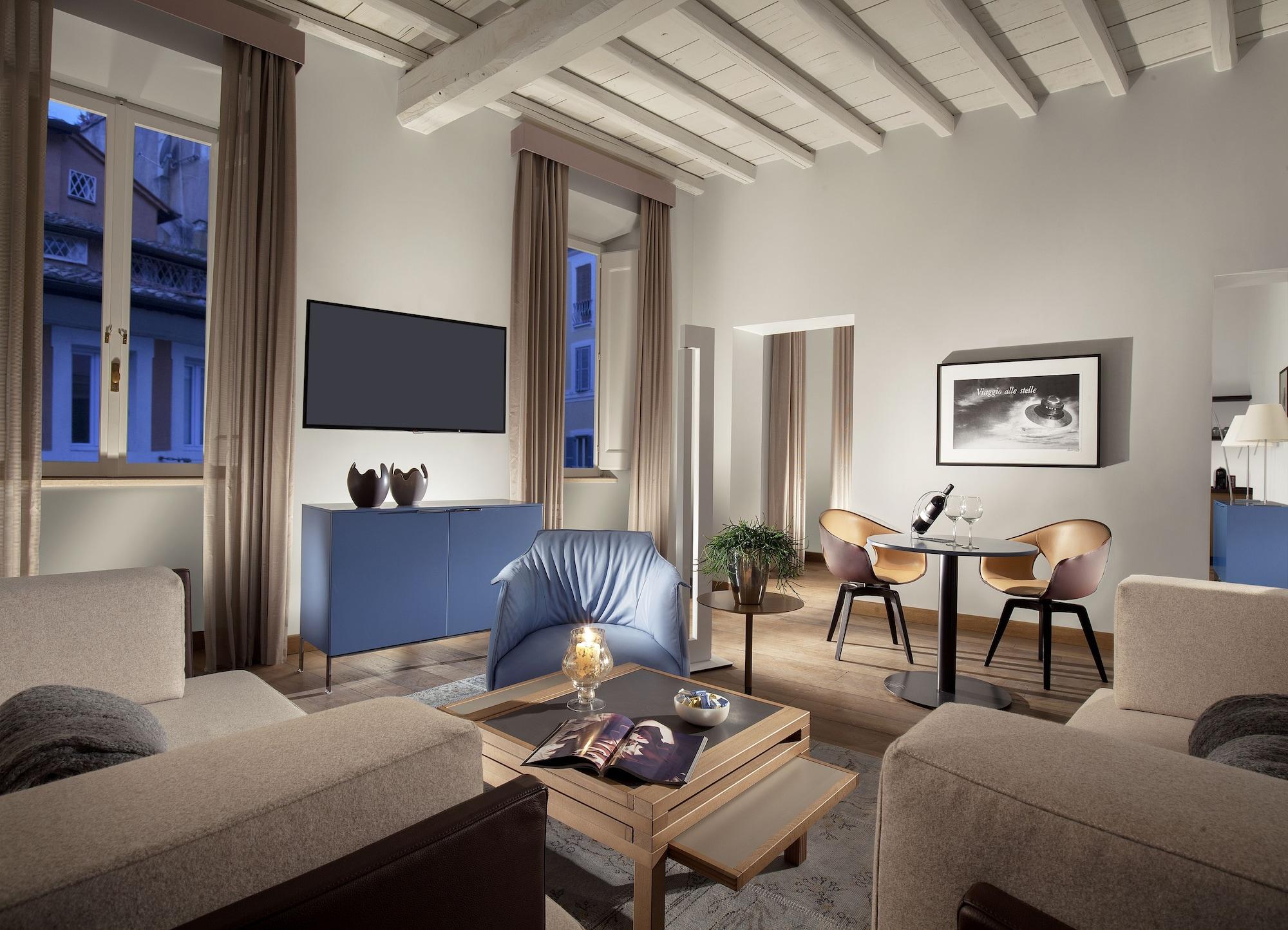 Aparthotel Palazzo Scanderbeg 4*