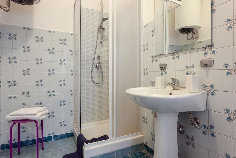 St Peter Chic Guest house