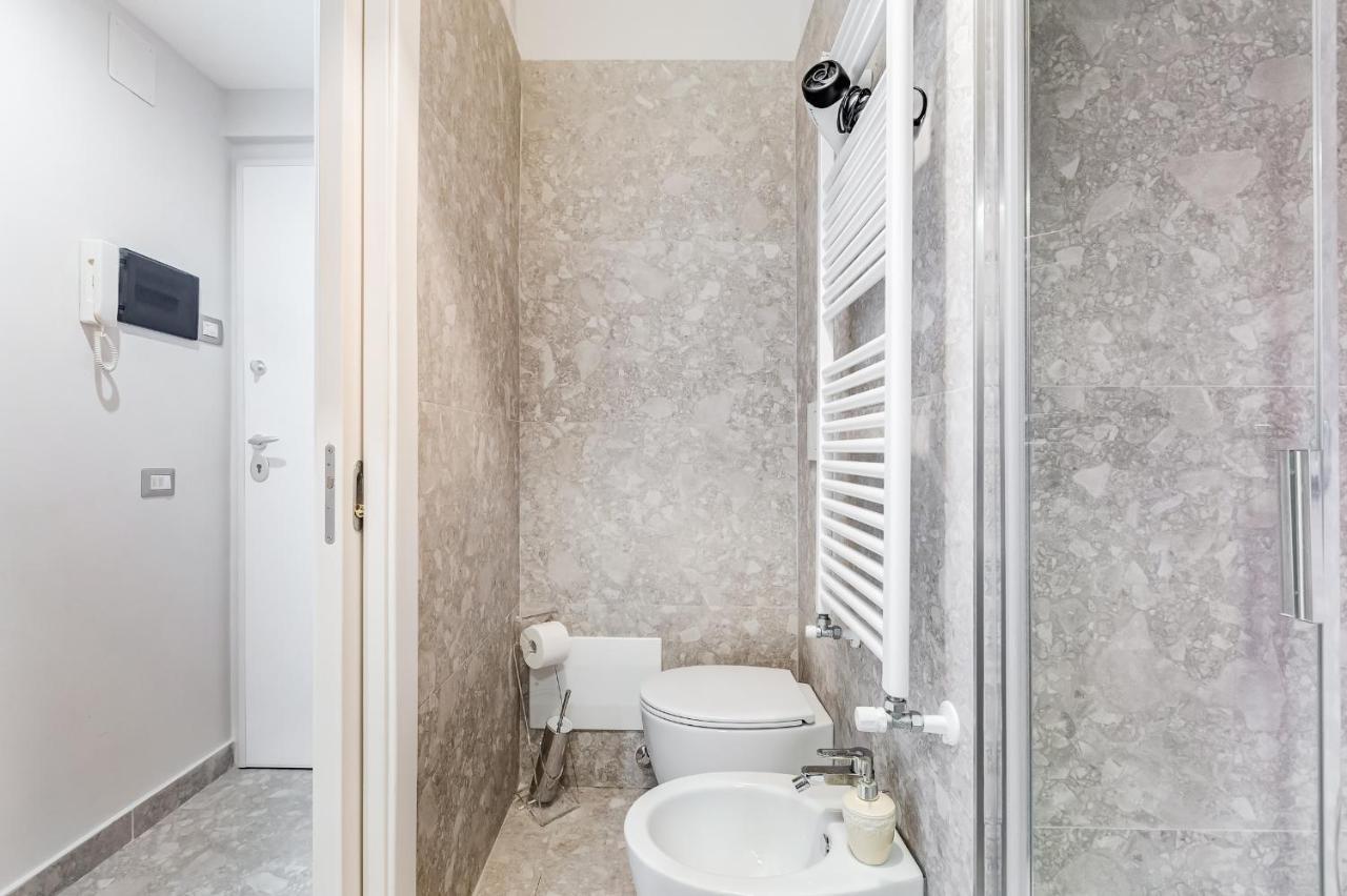 Apartment Trevi Fountain - Shabby - Romedreamhome Rome
