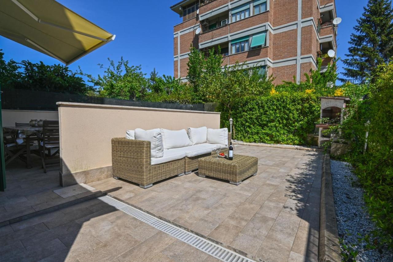 Apartment Garden House Vale