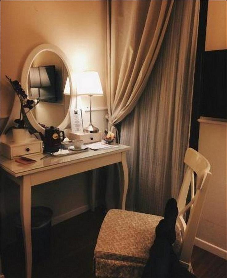 Guest house Colfelice Rome