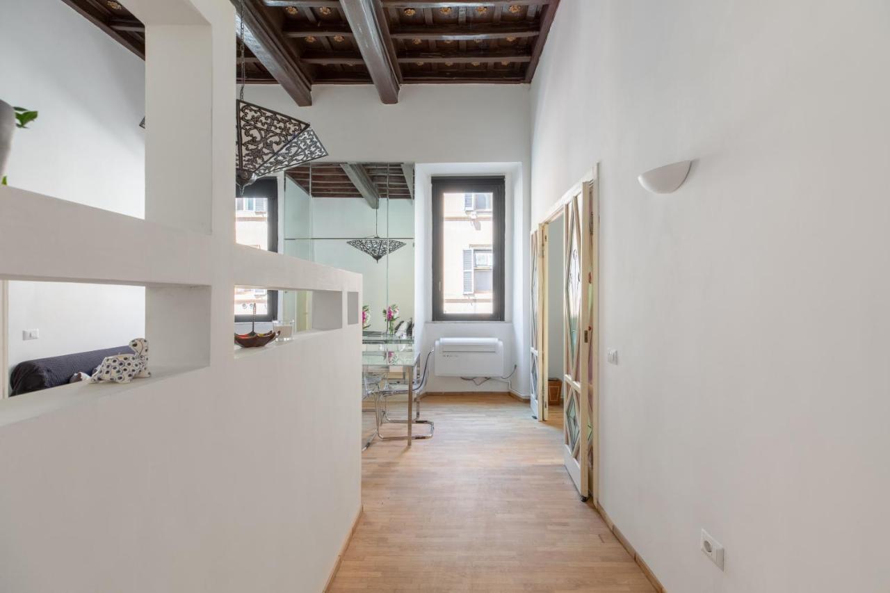Iflat Bright Near Piazza Di Spagna Rome