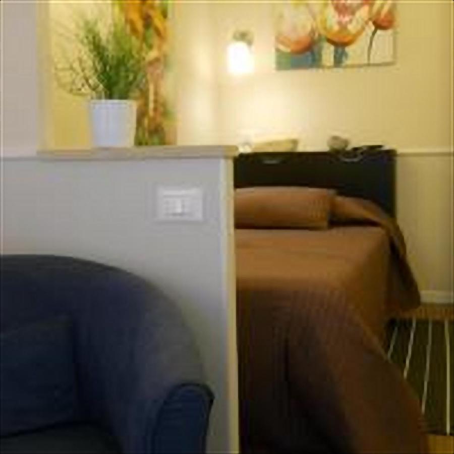 Guest house Colfelice 3*