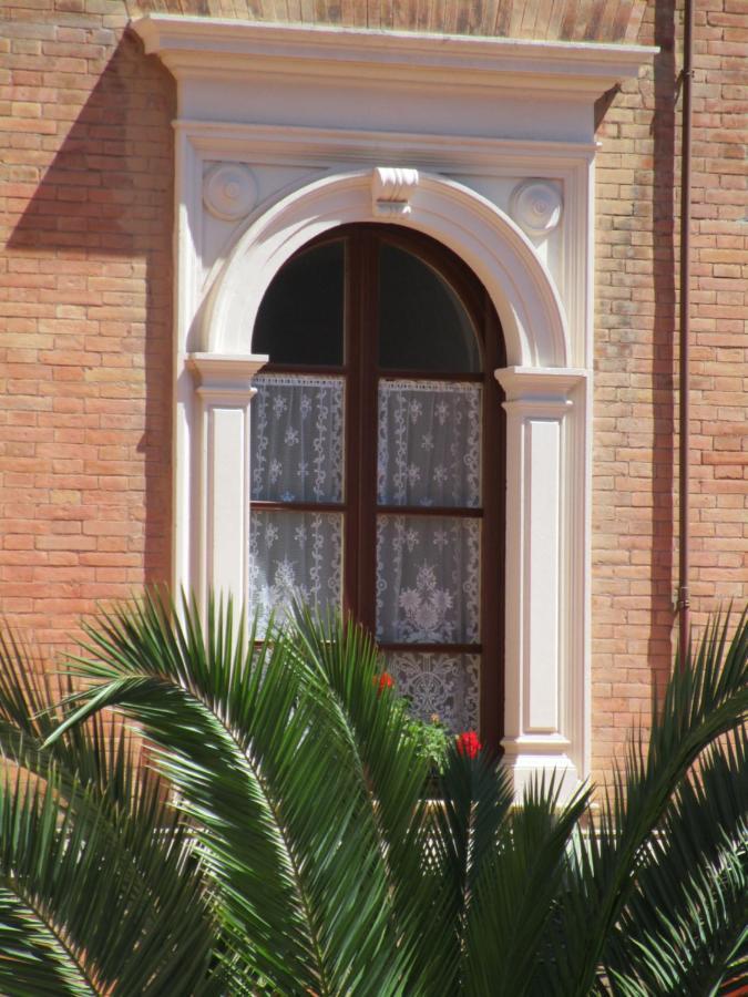 Casa S. Giuseppe Di Cluny Bed & Breakfast