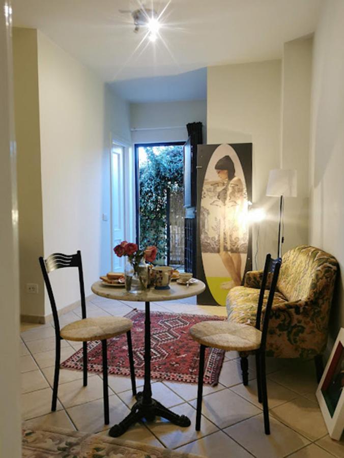 Holiday home Leda's