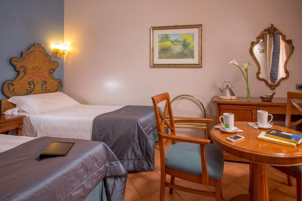 Hotel Mozart Rome