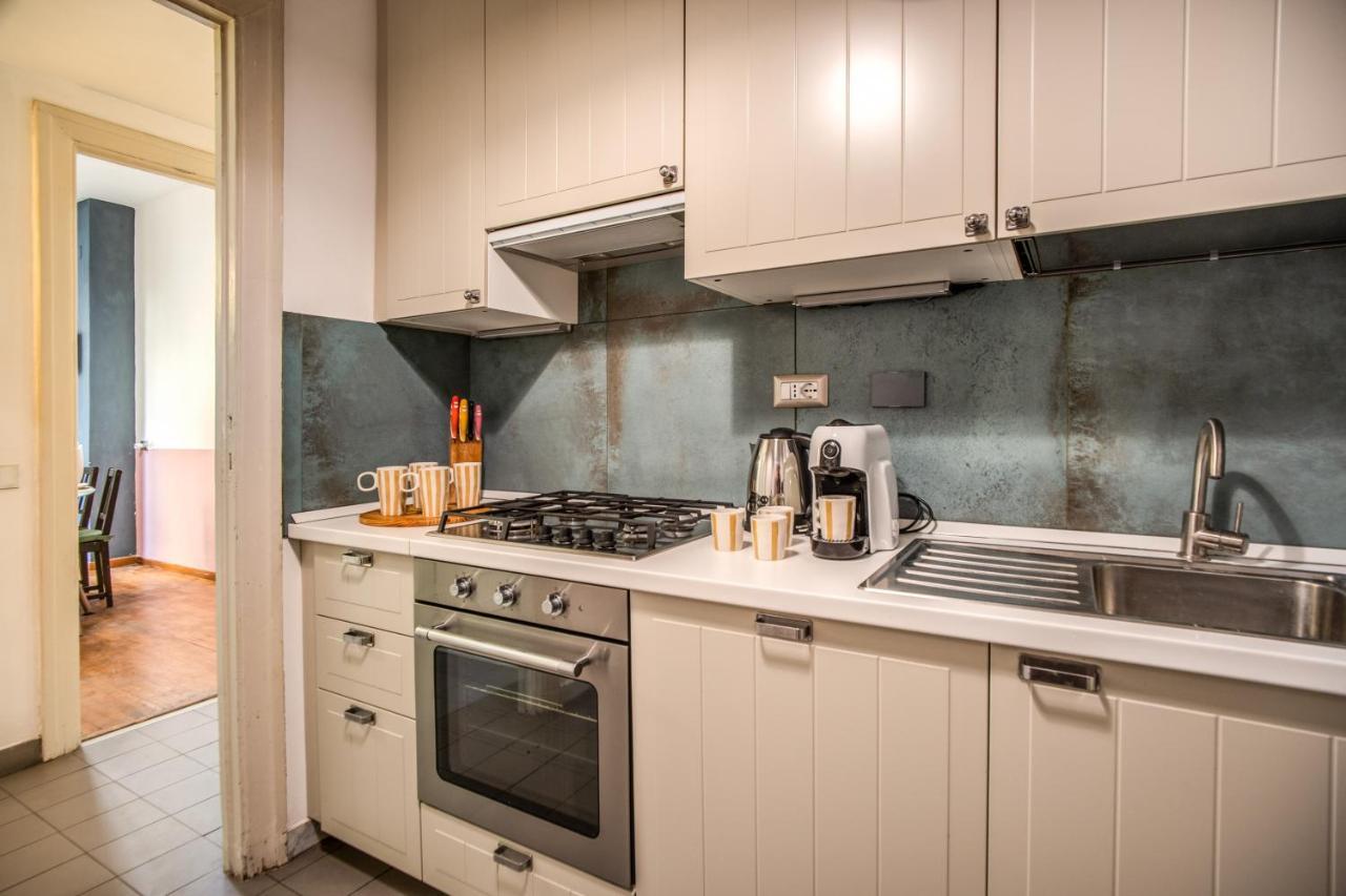 Apartment Fresh House Colosseo Rome