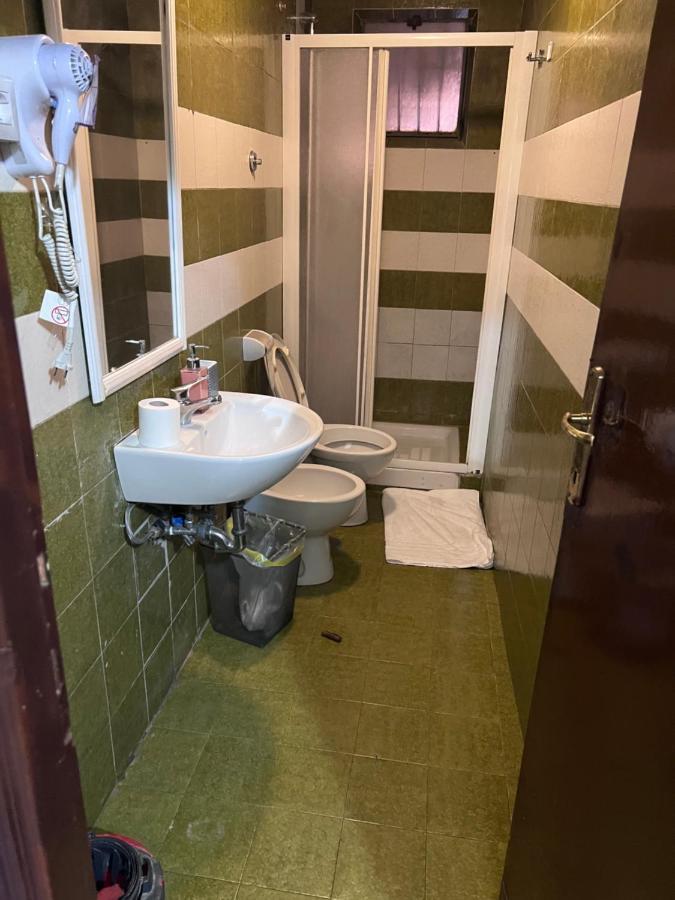 Ava Guest house