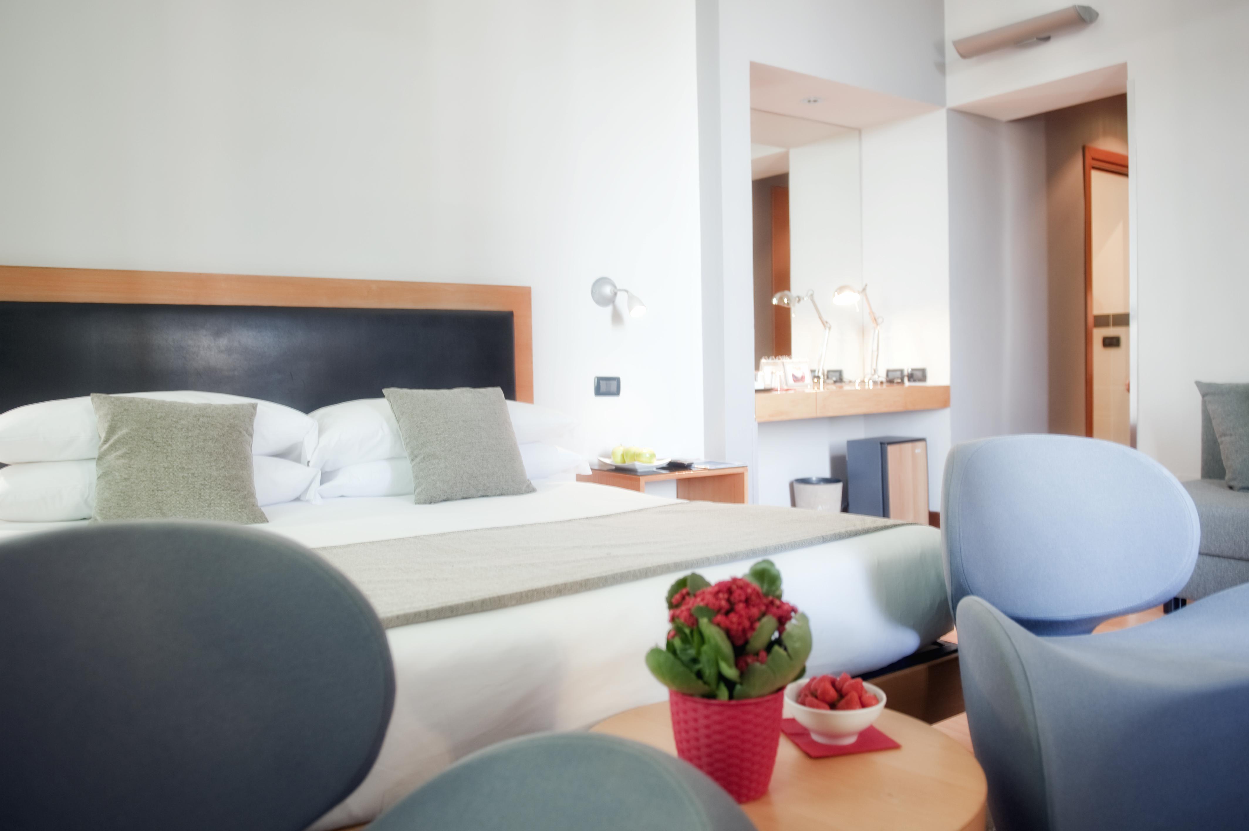 Western Ars Hotel 4*