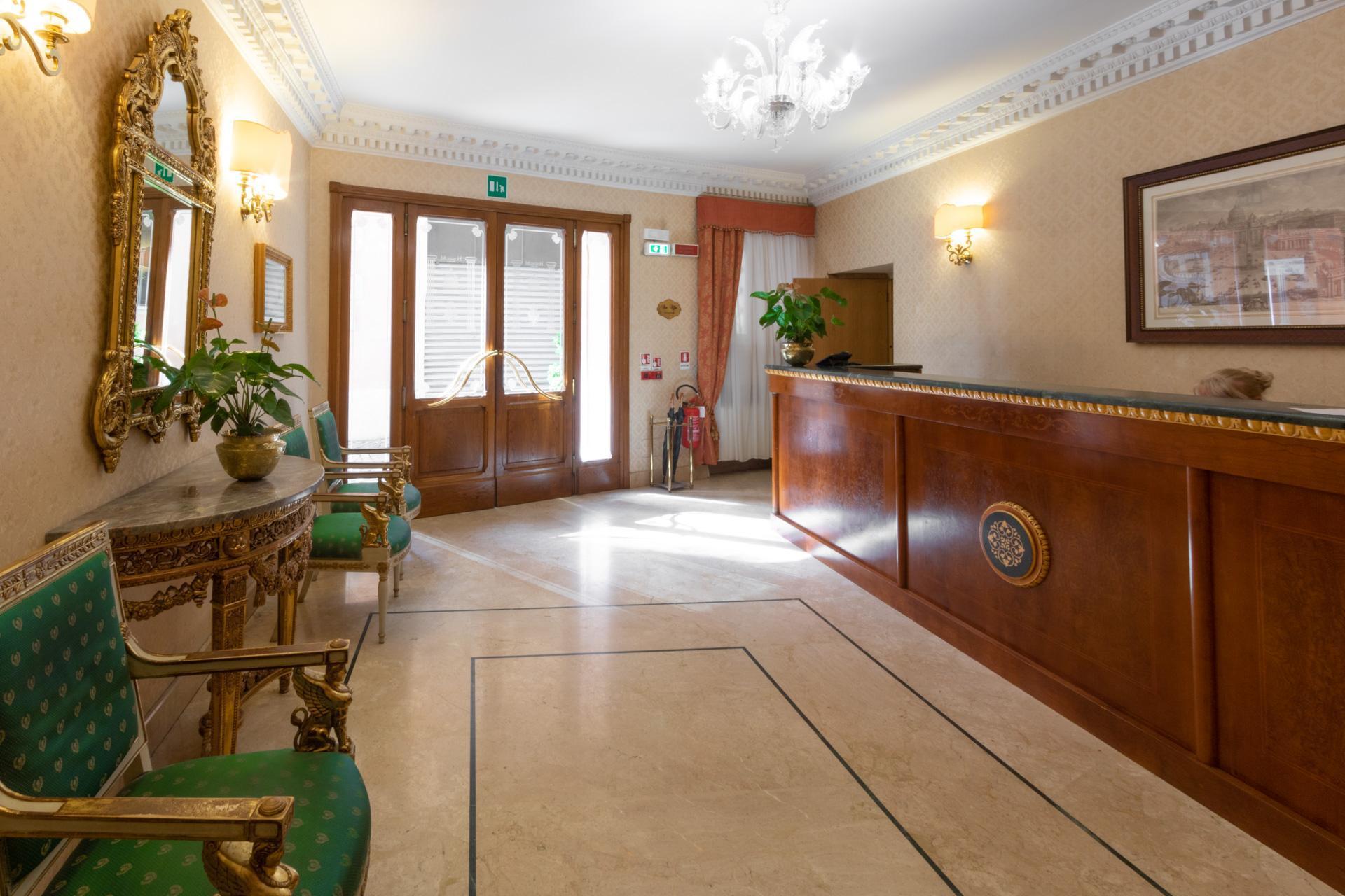 Hosianum Palace Guest house 3*