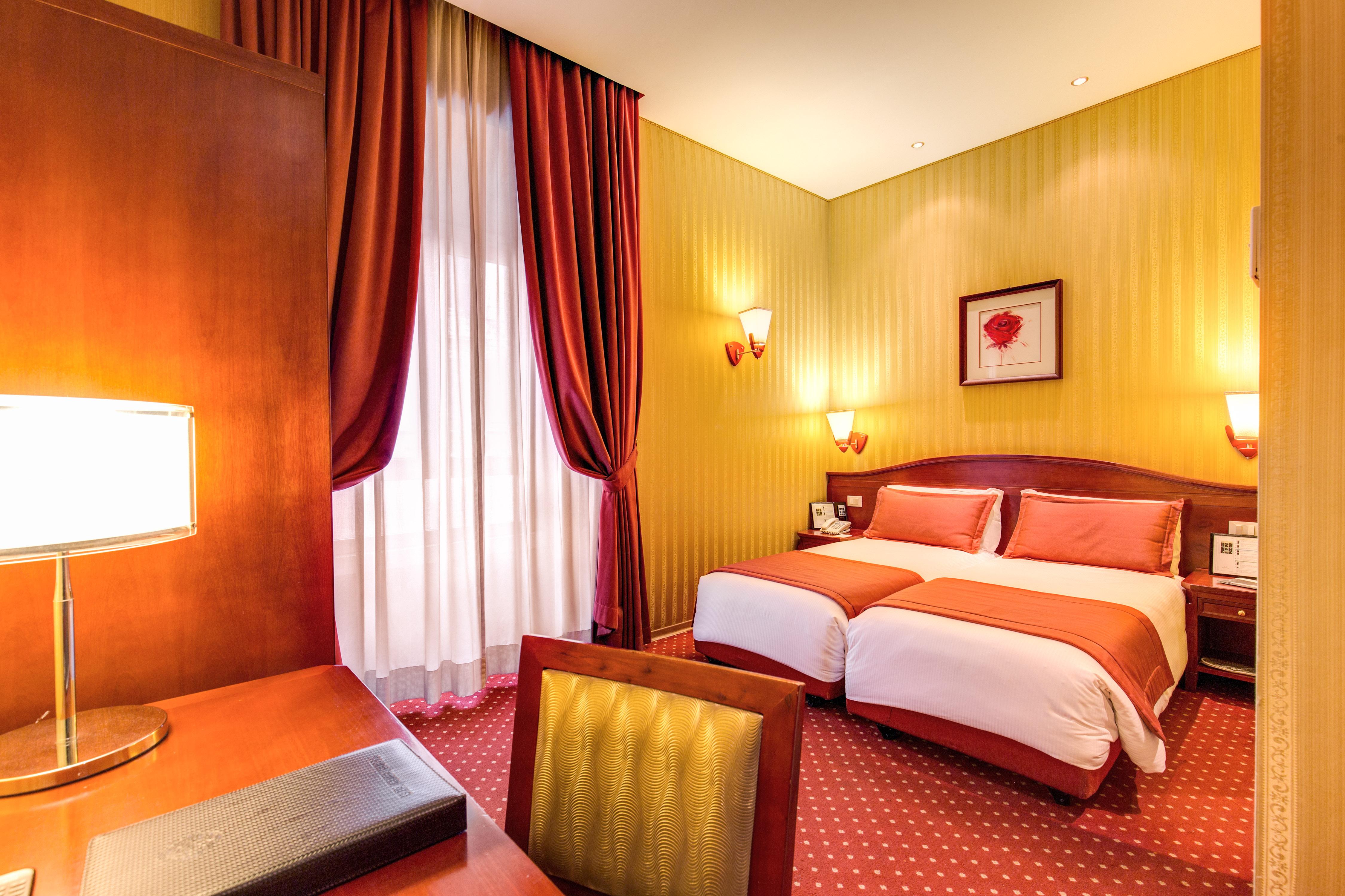 Augusta Lucilla Palace 4* Rome