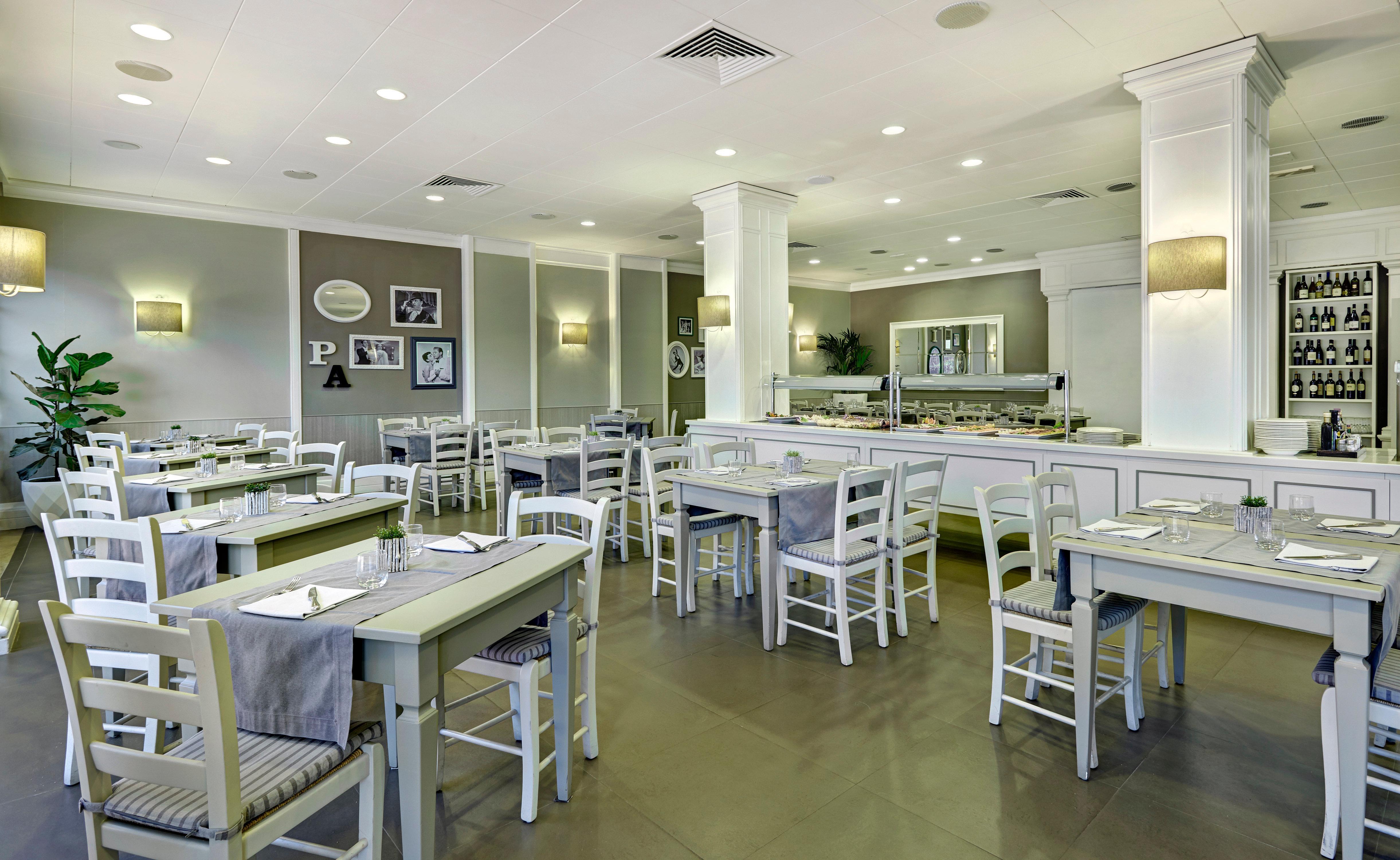 Hotel Crowne Plaza St. Peter's By Ihg 4*