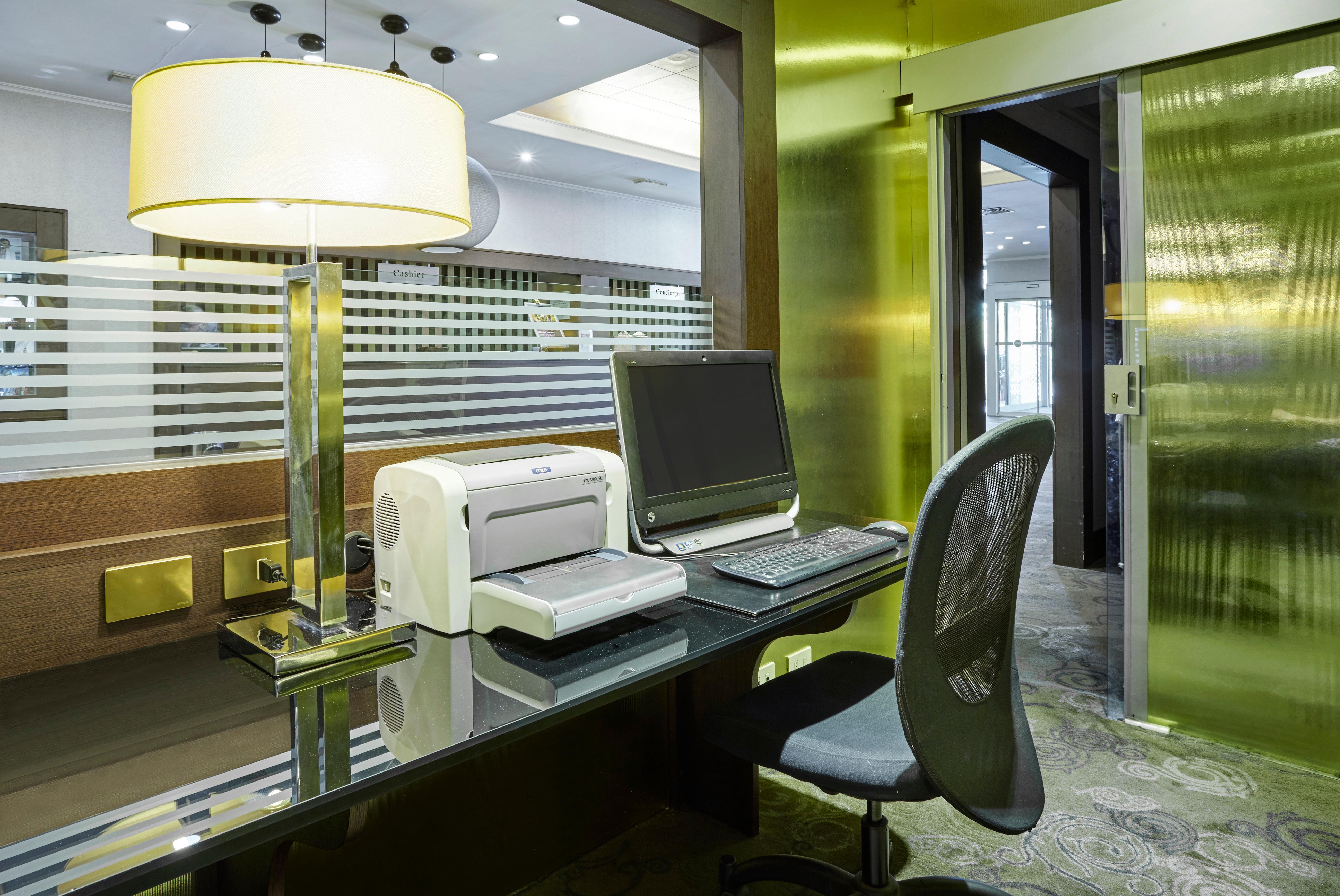 Crowne Plaza St. Peter's By Ihg Hotel
