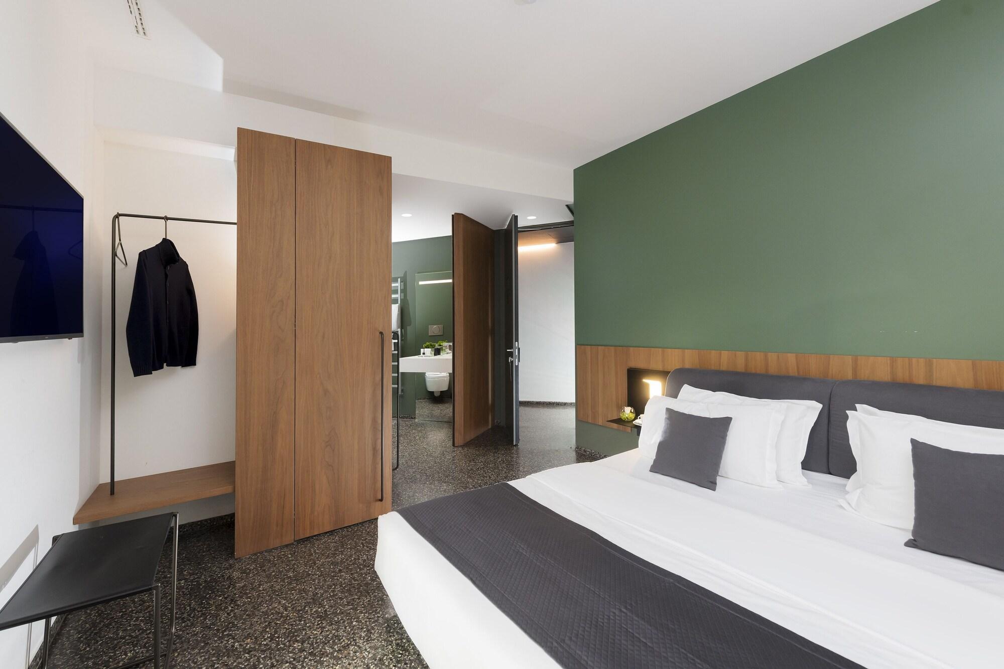 Royal Bissolati 4* Rome