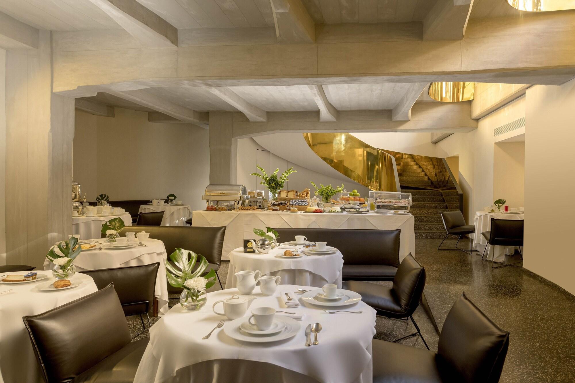 Royal Bissolati 4* Rome