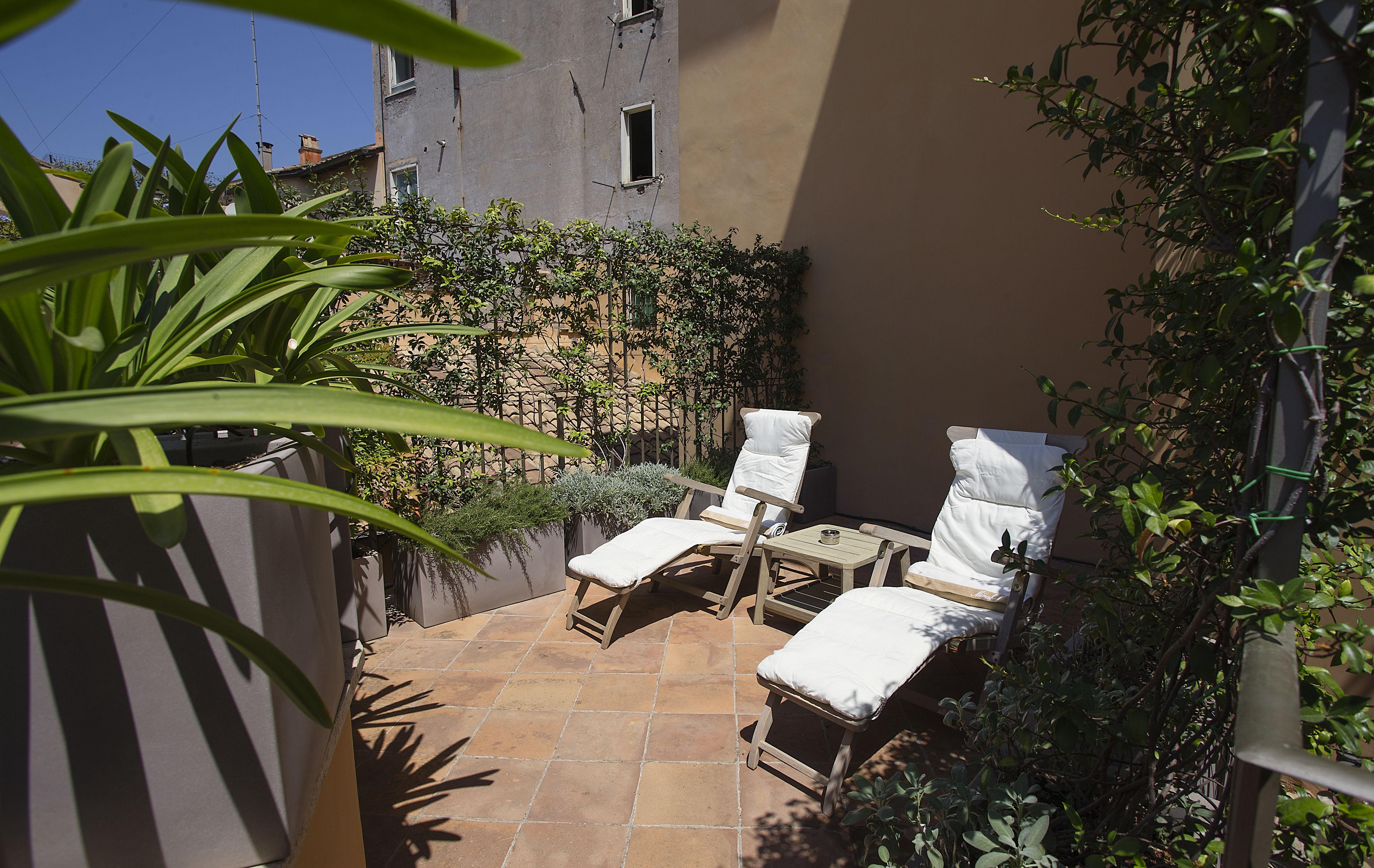 Palazzo Scanderbeg Aparthotel 4*
