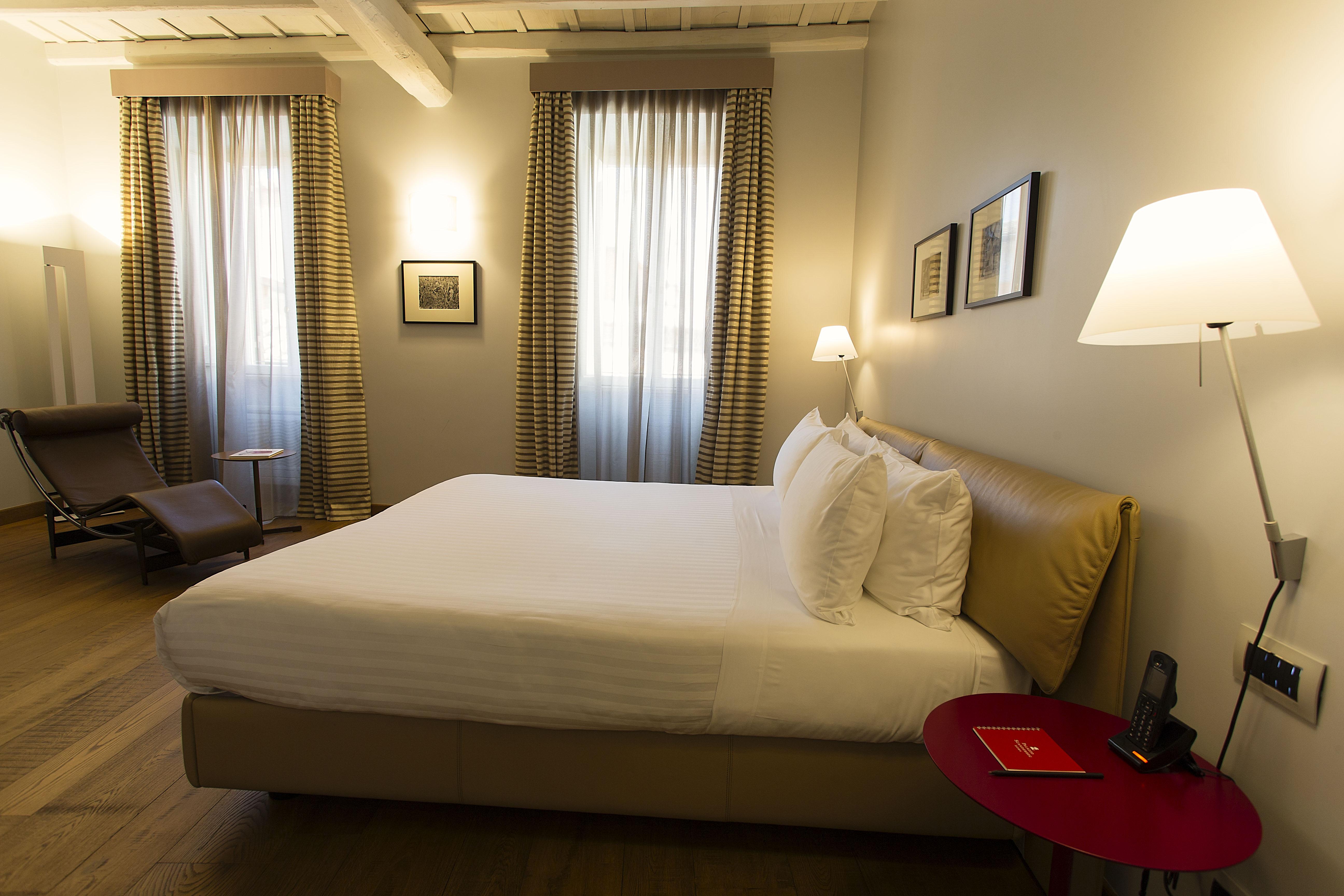 Palazzo Scanderbeg 4* Rome