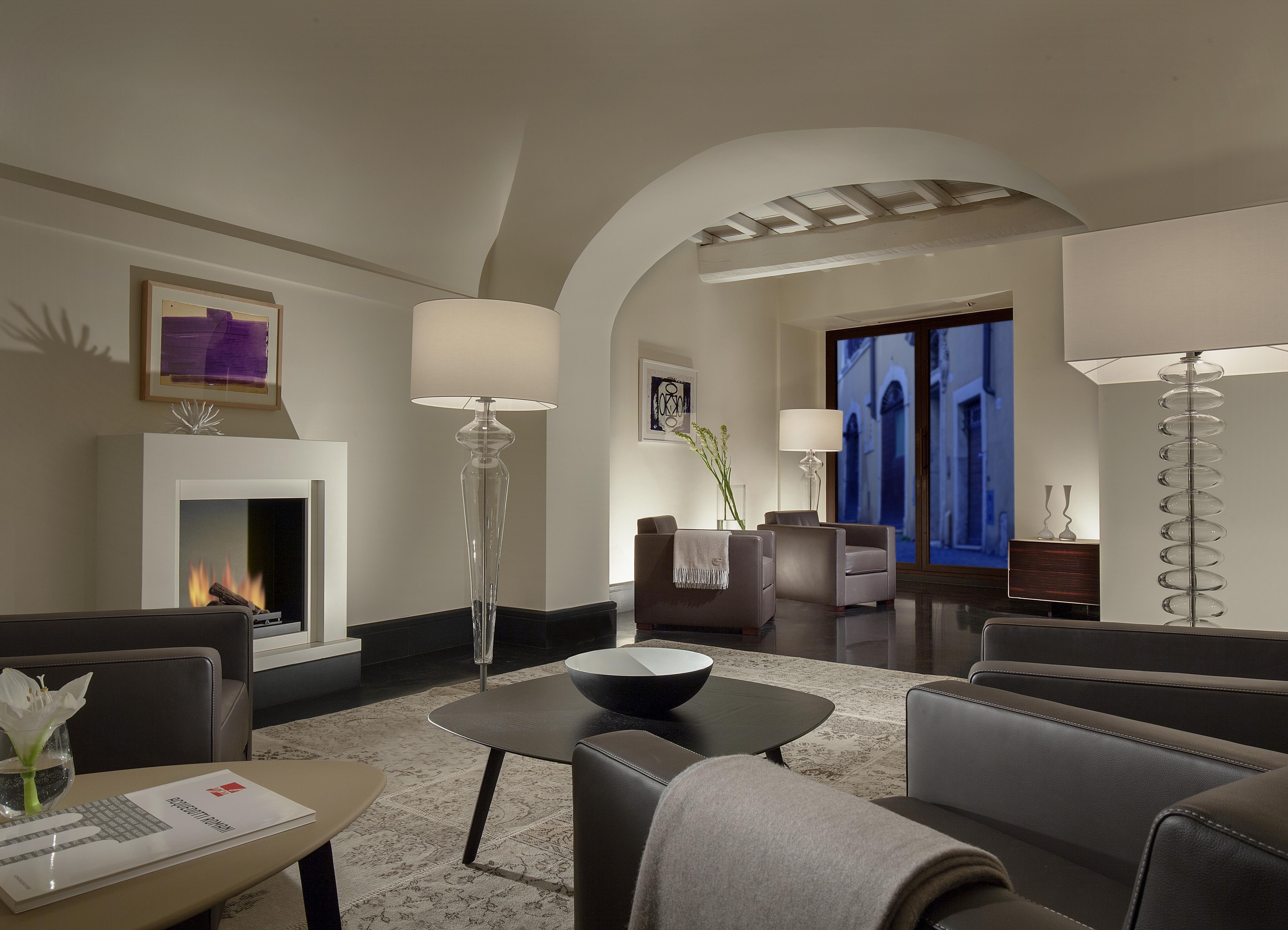 Palazzo Scanderbeg Aparthotel