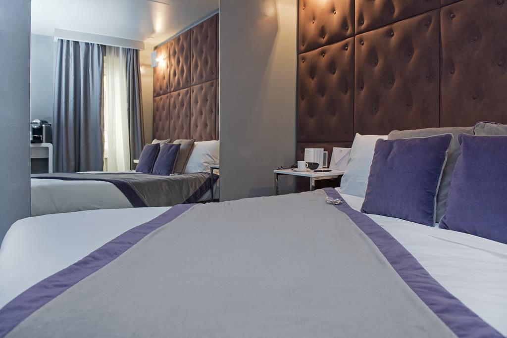 Torre Argentina Relais - Residenze Di Charme Guest house 3*