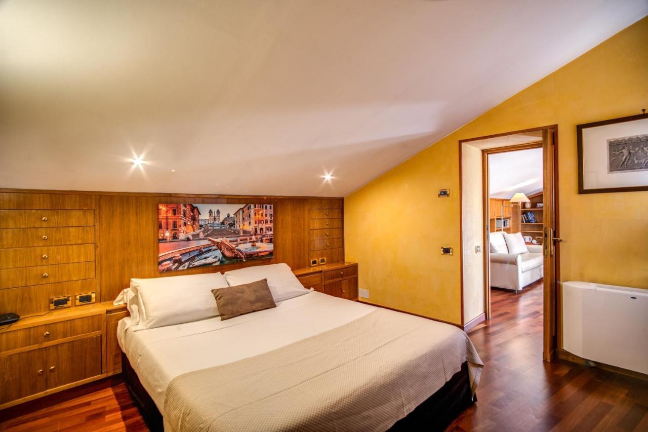 Della Torre Argentina Hotel 3*
