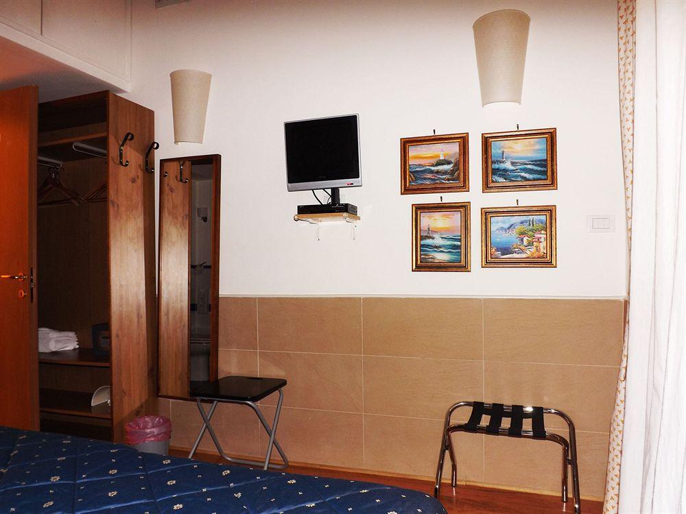 Bed & Breakfast San Peter 2*