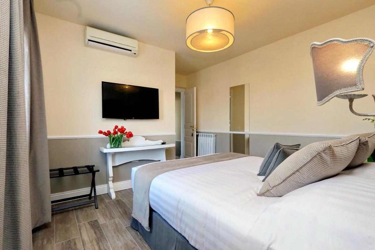 Bellezza Al Colosseo - B&b&apts Bed & Breakfast 3*