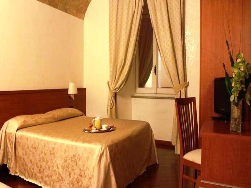 Augusta Lucilla Palace 4* Rome