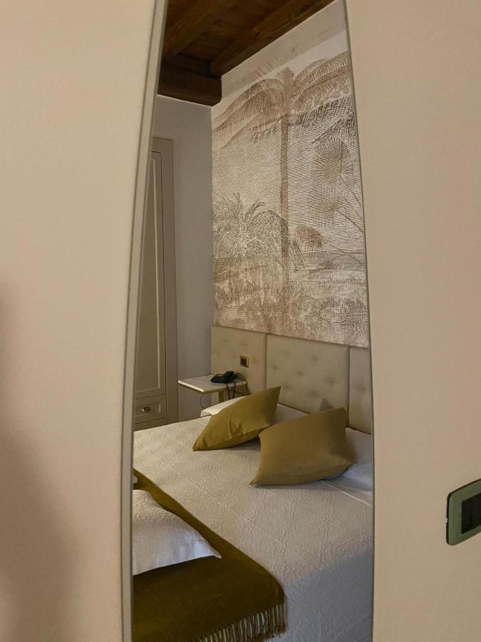 Condotti Roma