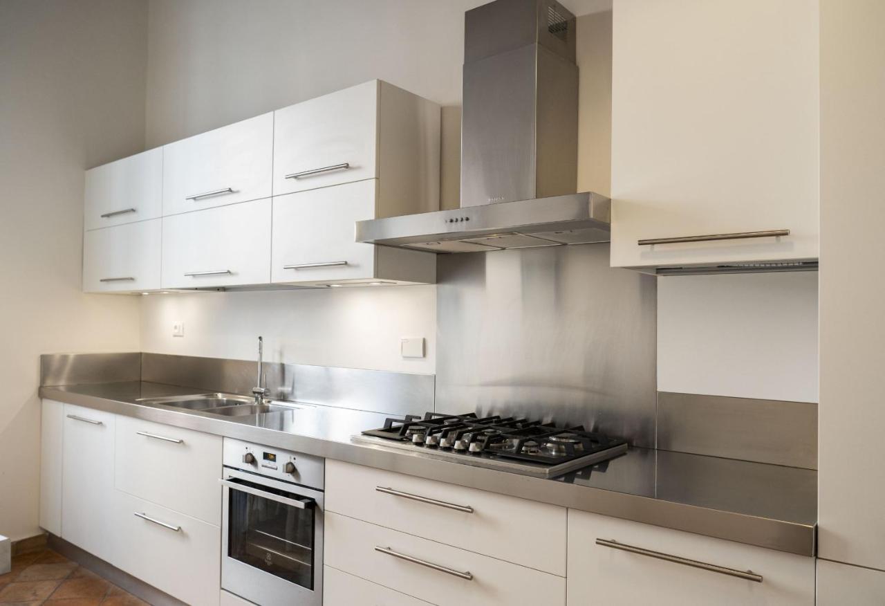 Apartment Artsy And Elegant Near Pantheon Rome