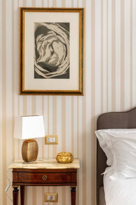 Colosseum 10steps Away, Marco Aurelio Luxury House Appartamento Roma