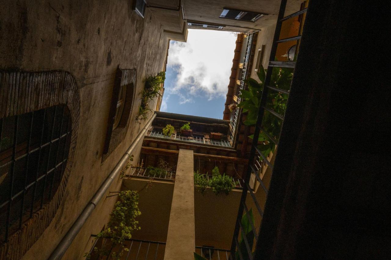 Artsy And Elegant Near Pantheon Apartment