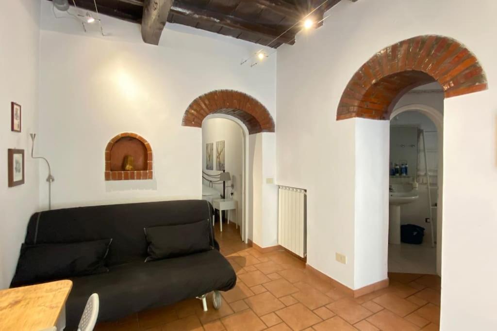Appartamento Vicolo Del Bologna Roma