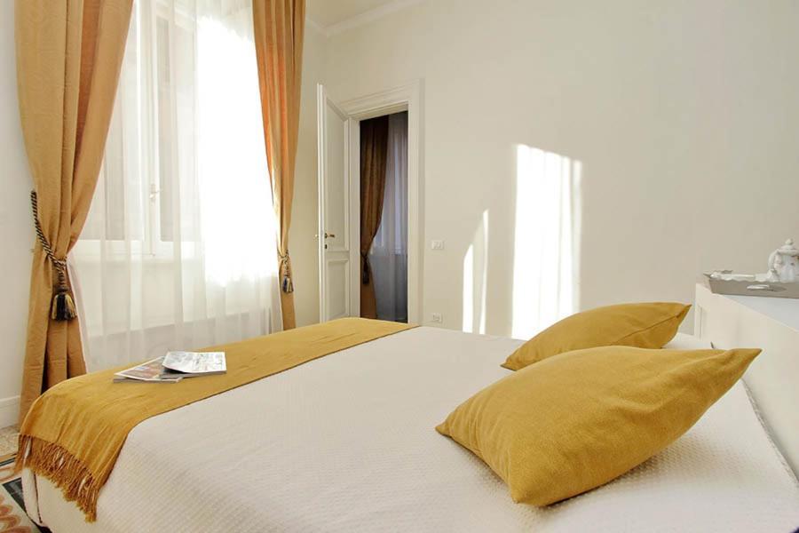 Elegant In The Heart Of Rome-navona Area Apartment Rome