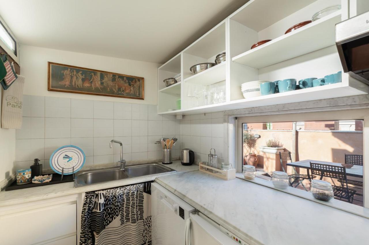 Appartamento Bright And Comfy Terraced In Trastevere Roma