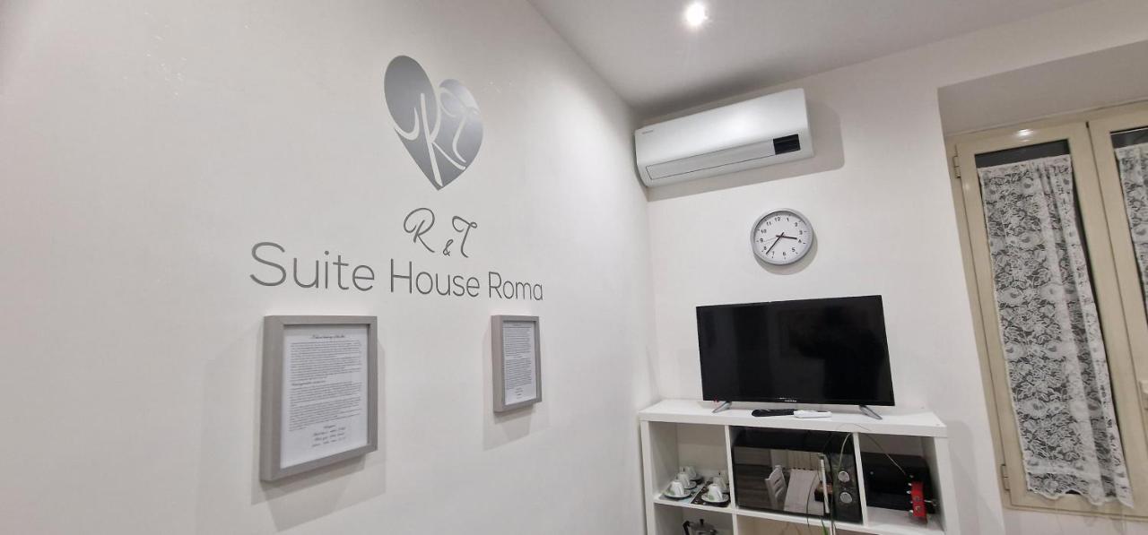 Apartment R.&t. House