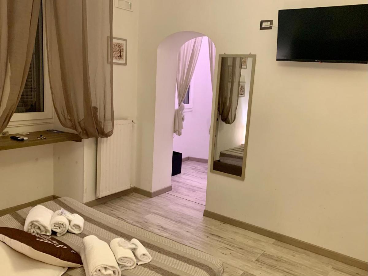 Casa Vicenza Guest house Rome